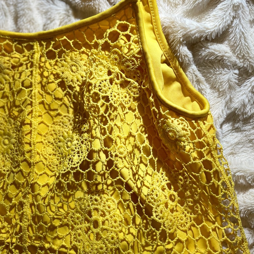 Charollette Russe Yellow Hand-knitted Top - Picture 10 of 14